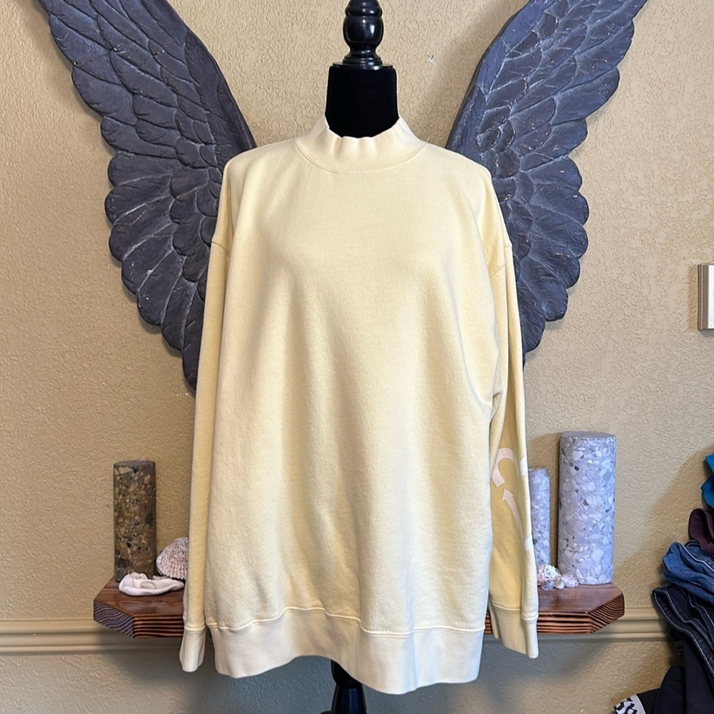 Preloved mock neck pull over sweater